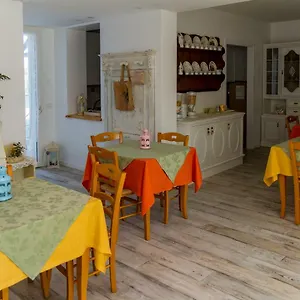 La Rinascita Bed & Breakfast